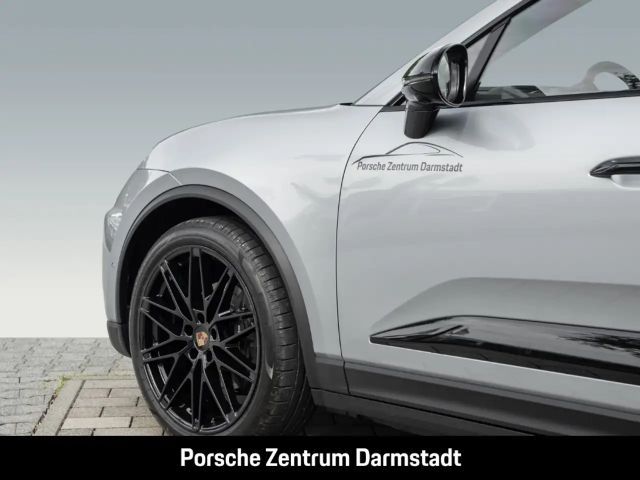 Porsche Macan 4