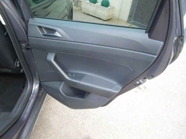 Volkswagen Taigo 1.0 TSI IQ.Drive