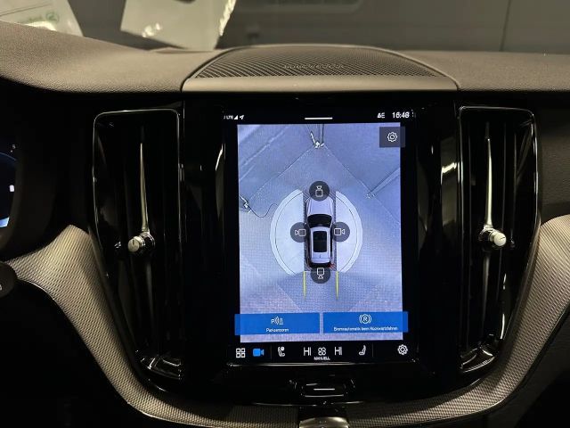 Volvo XC60 AWD Dark Plus