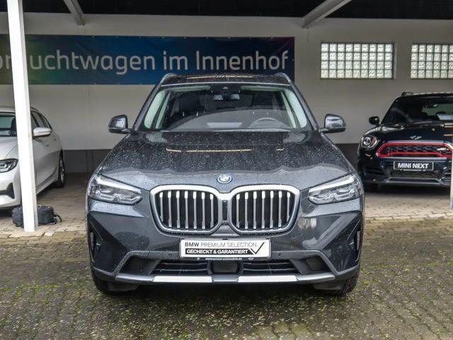 BMW X3 xDrive30e