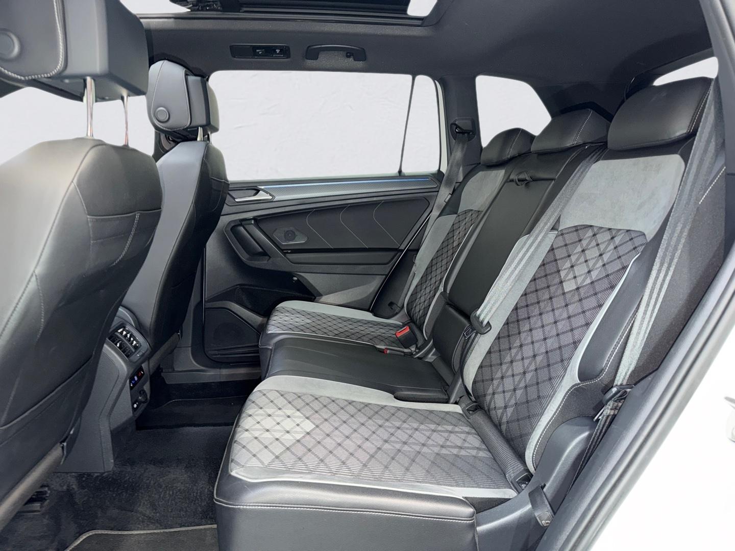 Volkswagen Tiguan Allspace DSG R-Line