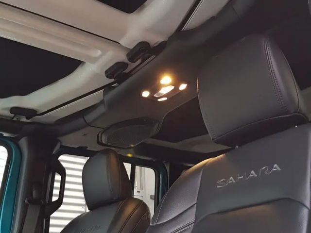 Jeep Wrangler Altitude