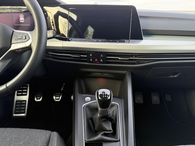 Volkswagen Golf 1.5 TSI Golf VIII Move