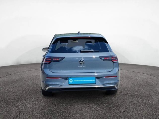 Volkswagen Golf 1.5 eTSI Golf VIII