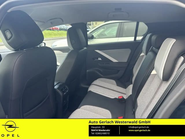 Opel Astra Elegance Hybrid Innovation