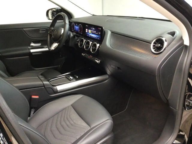 Mercedes-Benz GLA 200 GLA 200 d