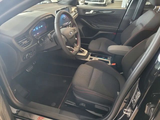 Ford Focus ST Line Wagon