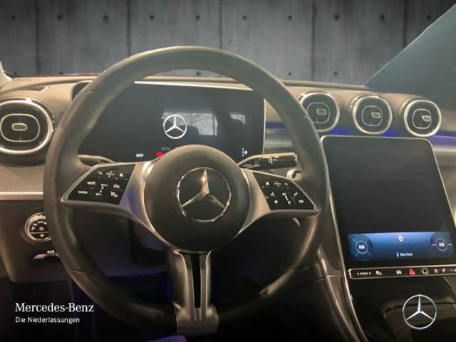 Mercedes-Benz C 200 AVANTGARDE Sedan