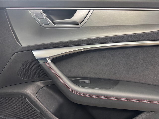 Audi RS6 Avant Quattro