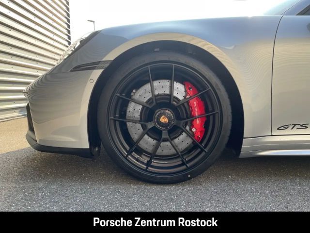 Porsche 992 Cabrio Carrera GTS