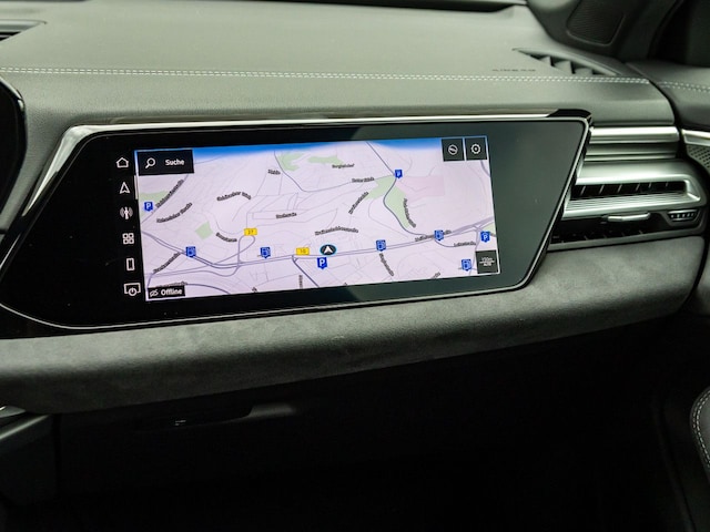 Audi A6 Avant Quattro S-Tronic