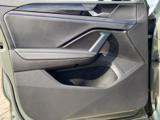 Volkswagen Tiguan 4Motion R-Line