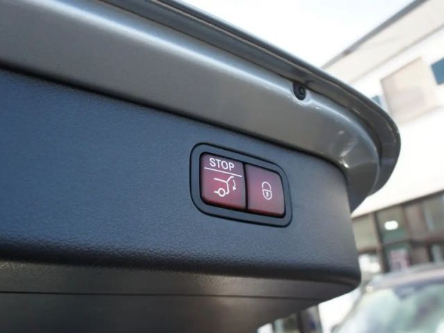 Mercedes-Benz C 180 AVANTGARDE