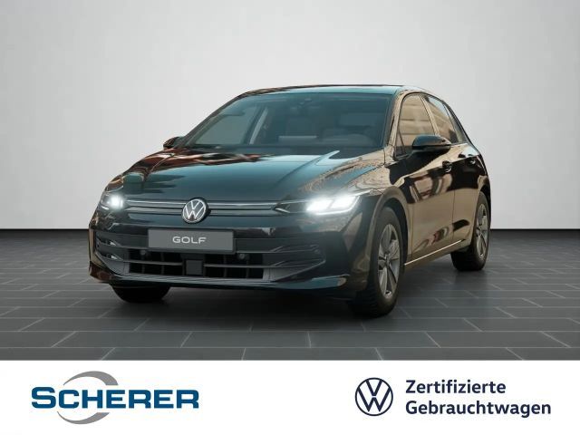 Volkswagen Golf 1.5 eTSI Business DSG