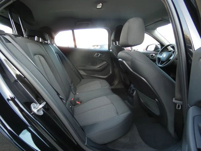 BMW 118 118i Advantage pakket Sedan