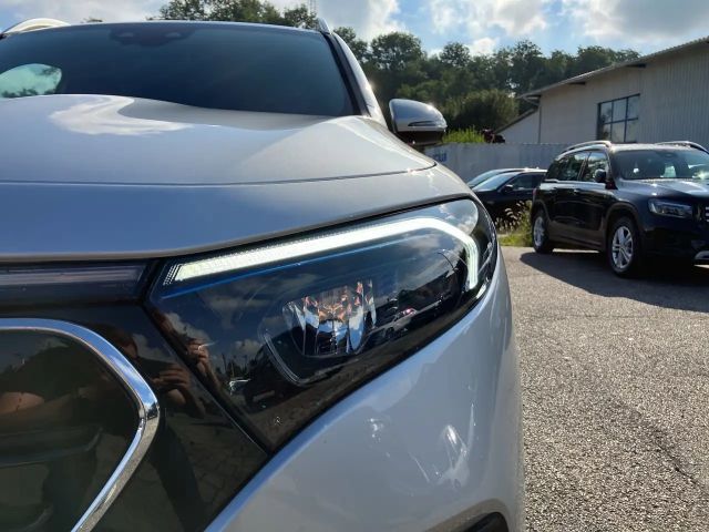 Mercedes-Benz EQB 300 4MATIC