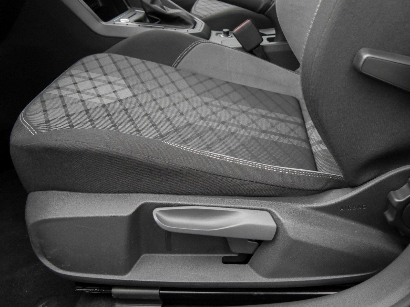 Volkswagen Taigo 1.0 TSI DSG IQ.Drive R-Line