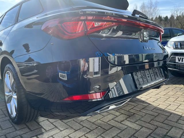 Seat Leon 1.5 eTSI DSG FR-lijn Sportstourer