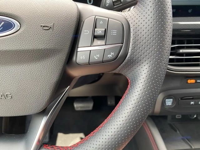 Ford Focus EcoBoost ST Line