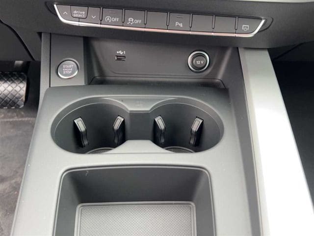 Audi A4 40 TDI Avant S-Tronic