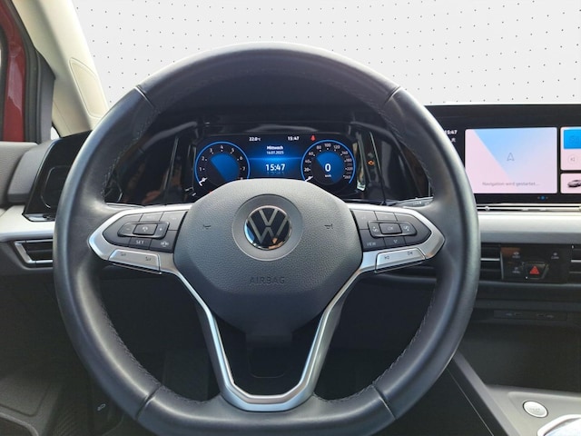 Volkswagen Golf 1.0 TSI Life Variant