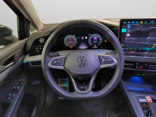 Volkswagen Golf 1.5 eTSI DSG Golf VIII