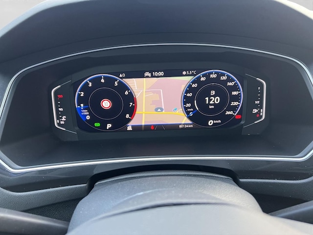 Volkswagen Tiguan 1.5 TSI DSG IQ.Drive R-Line