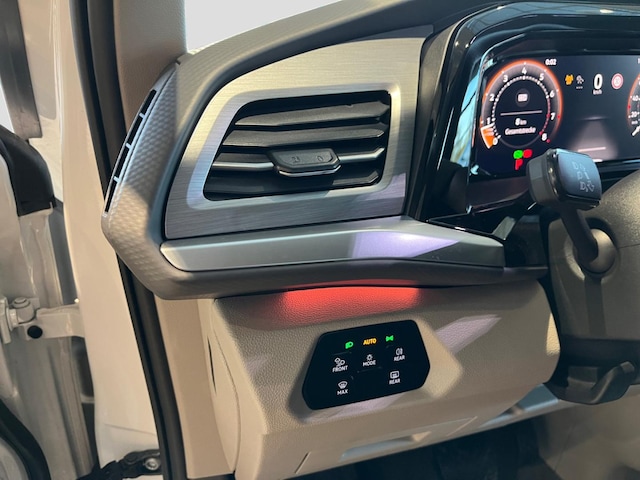 Volkswagen Multivan 2.0 TSI DSG IQ.Drive Lang