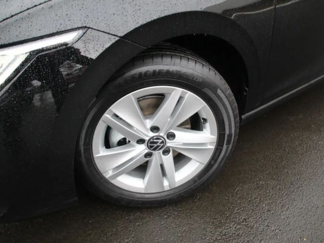 Volkswagen Golf 1.5 TSI Golf VIII Life