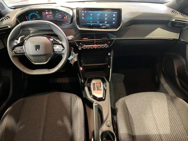 Peugeot 2008 1.2 145 S tyle LED+SHZ+KlimaA+PDC+Facelift