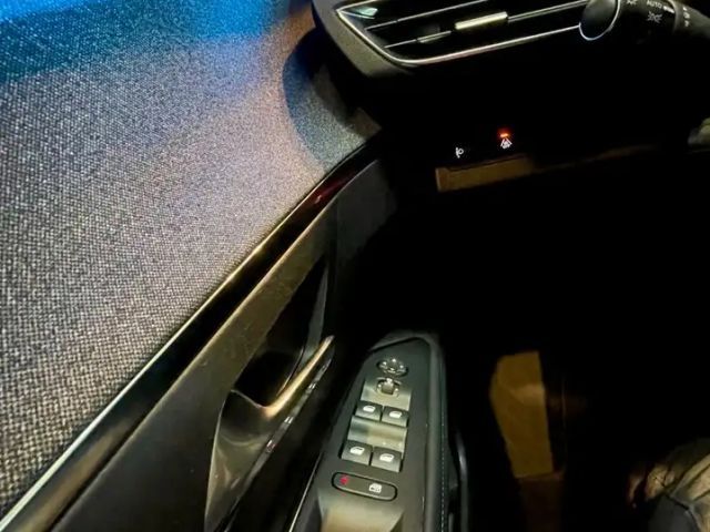 Peugeot 3008 Automatik"Allure-Pack"LED*Kamera*Sitzh*Navi