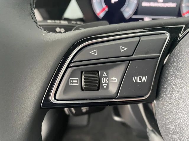 Audi A3 30 TFSI Sedan