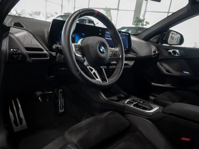 BMW 135 Sedan xDrive