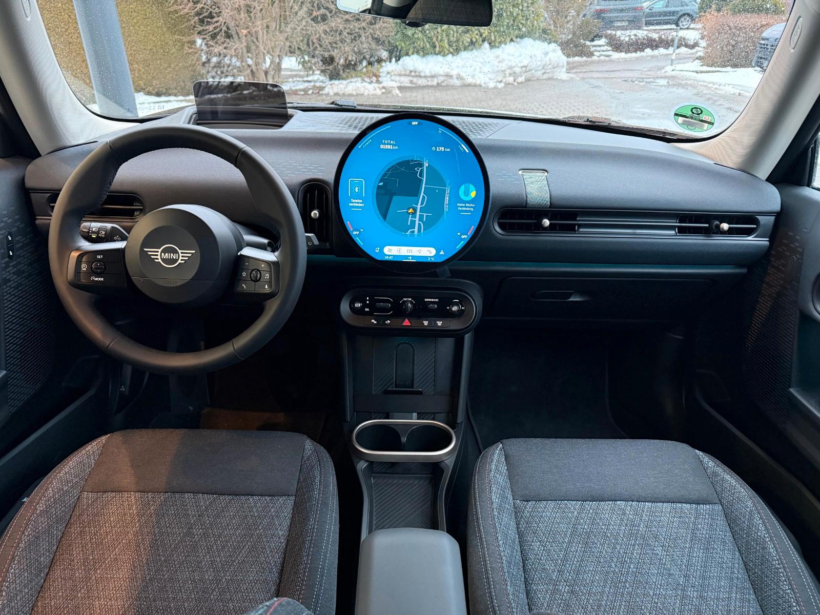 MINI Cooper Essential