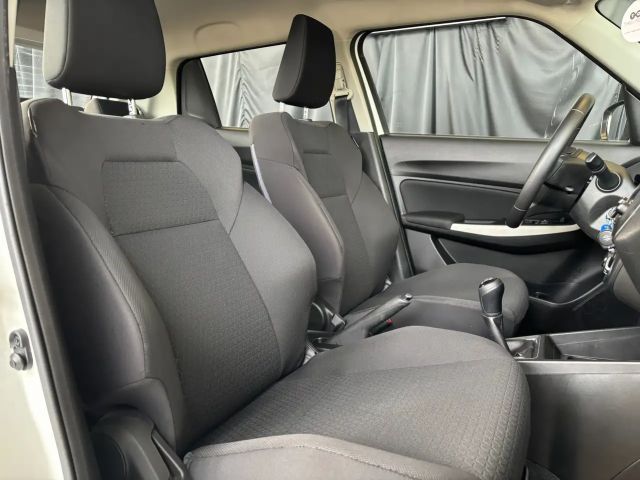 Suzuki Swift DualJet Hybrid