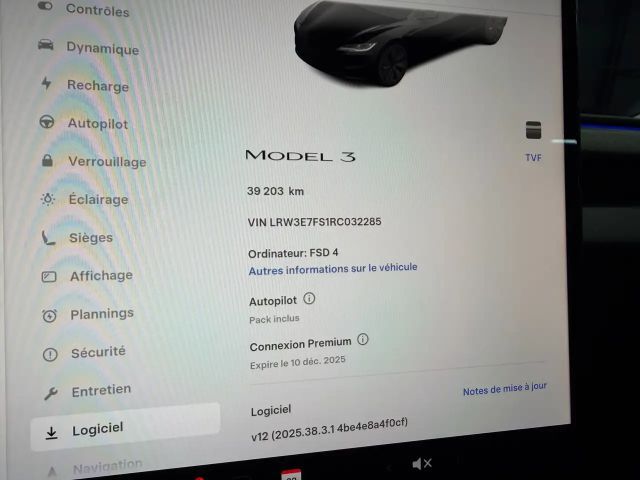 Tesla Model 3 RWD