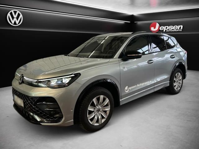 Volkswagen Tiguan 4Motion DSG R-Line