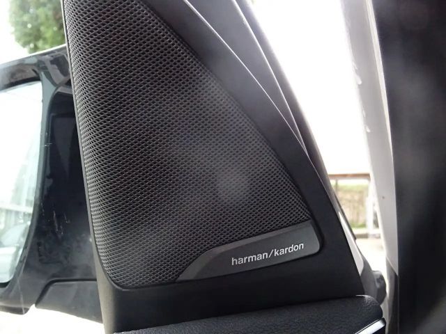 BMW X3 40i Laser Standheizung HuD HiFi-h/k AHK Pano