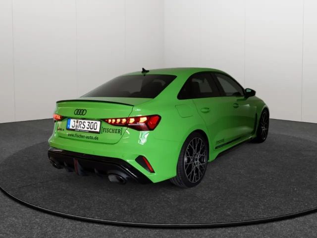 Audi RS3 Quattro S-Tronic Sedan