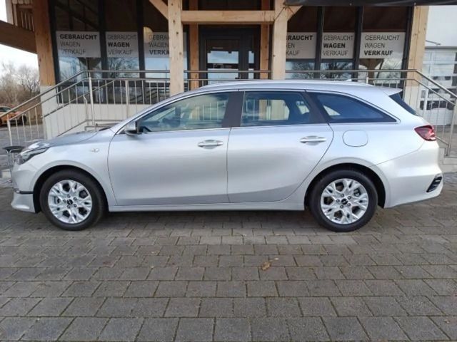 Kia Ceed CEED_SW 1.5T 140 DCT7 VIS KOMF+ (NAV)