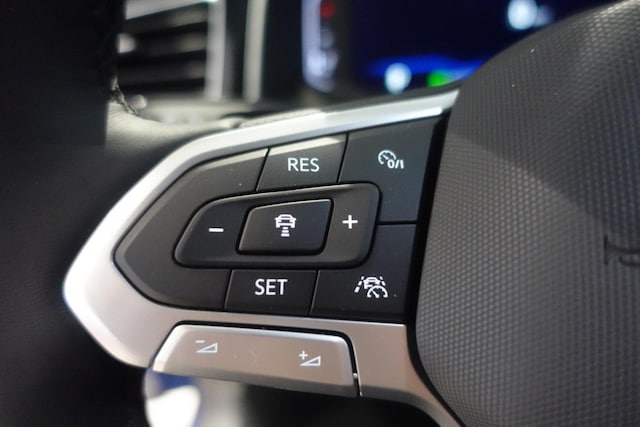 Volkswagen Polo 1.0 TSI DSG R-Line