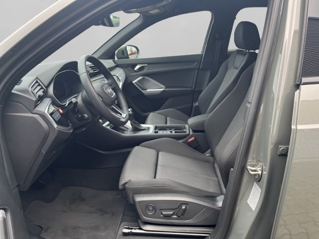 Audi Q3 35 TDI S-Tronic