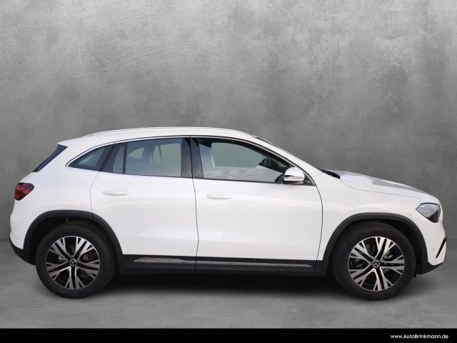 Mercedes-Benz GLA 200 GLA 200 ADVANCED/LED/KAMERA/WINTER/EASY-PACK SHZ