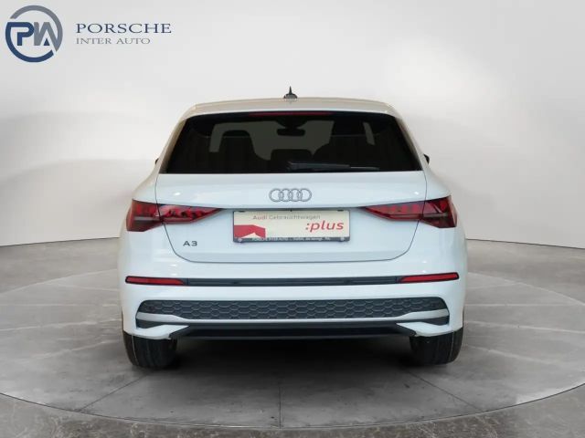 Audi A3 30 TFSI Sedan