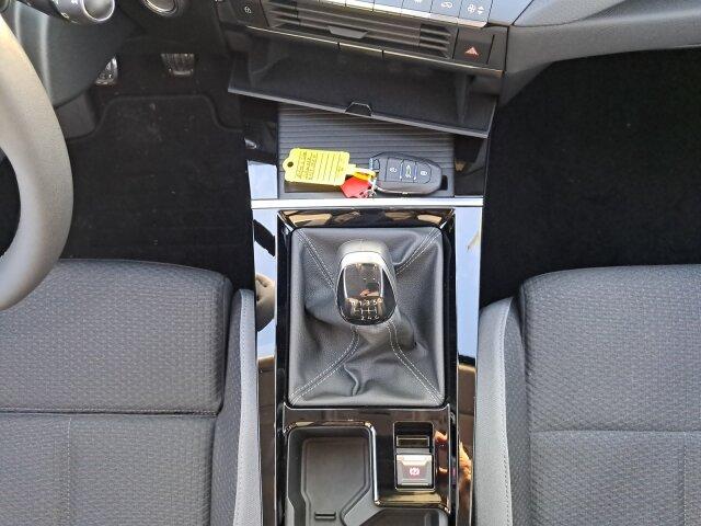 Opel Astra 1.2 Turbo Edition Turbo