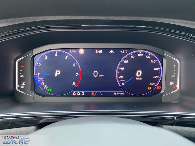 Volkswagen T-Roc 1.5 TSI DSG R-Line