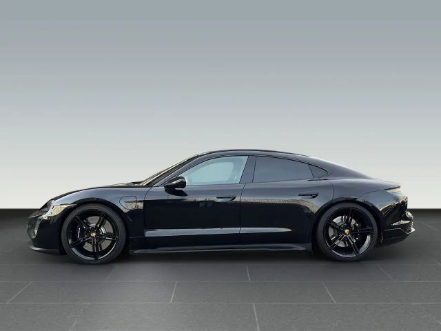 Porsche Taycan 4S