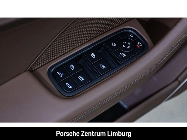 Porsche Panamera S Sport Turismo Turbo