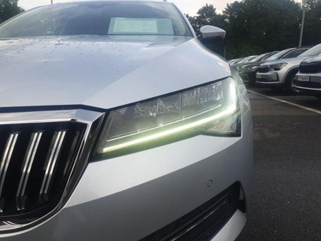 Skoda Superb 2.0 TDI Combi
