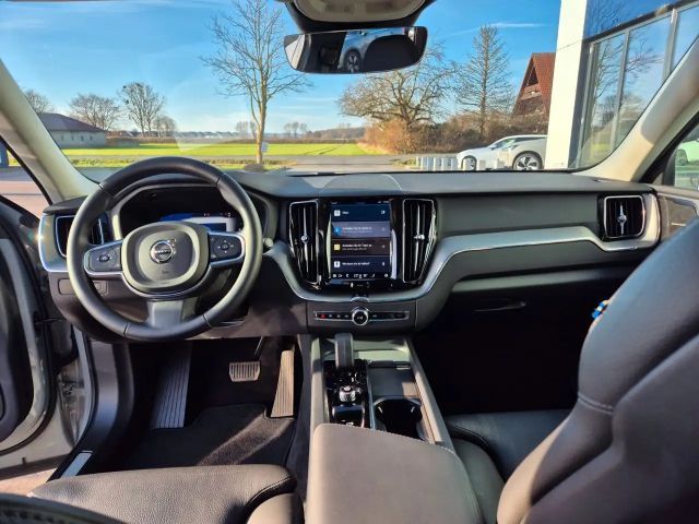 Volvo XC60 AWD Core T6